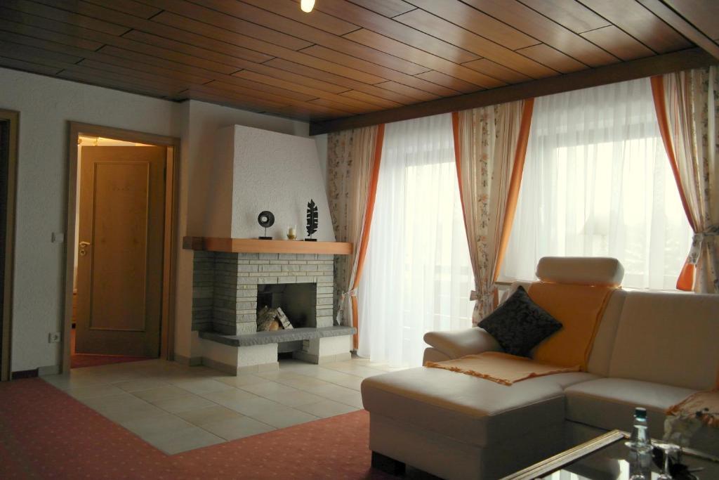 Landhotel Windlicht Krombach  Phòng bức ảnh